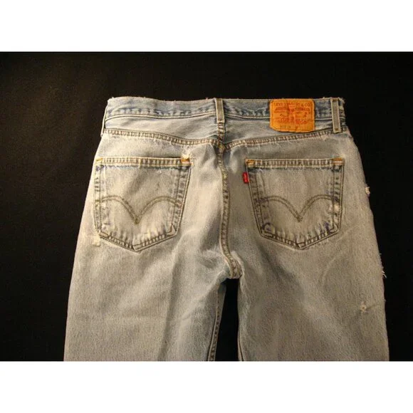 Levis 501 Distressed Faded Blue Men's Jeans 32 x 30 MEASURED